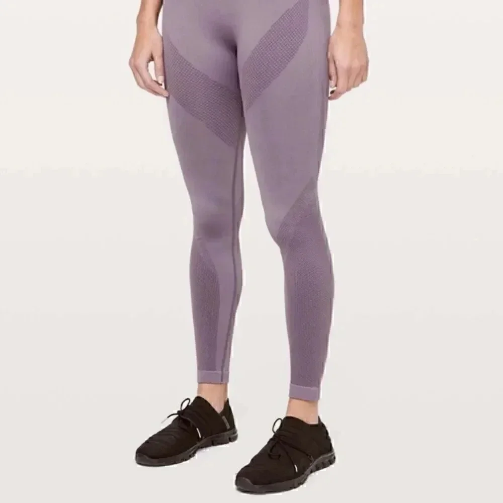 •Lululemon Athletica• - Picture 1 of 6